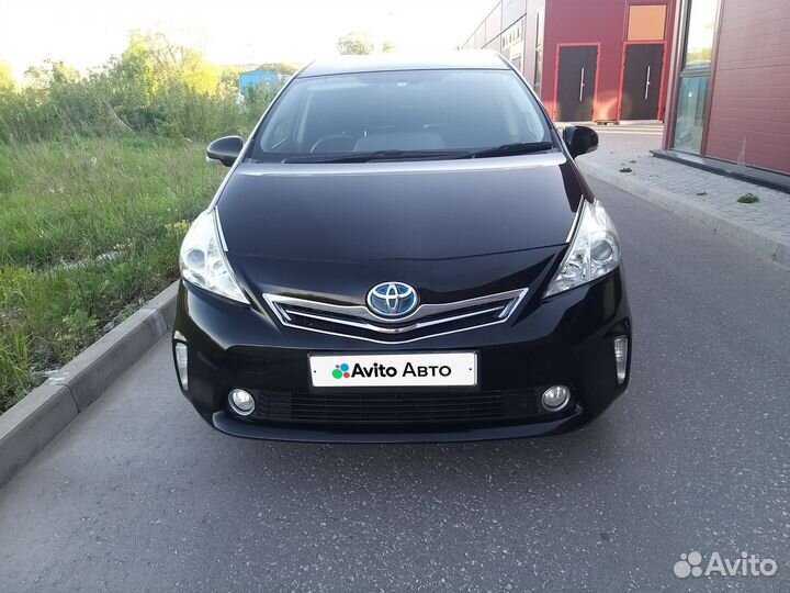 Toyota Prius Alpha 1.8 CVT, 2014, 226 000 км