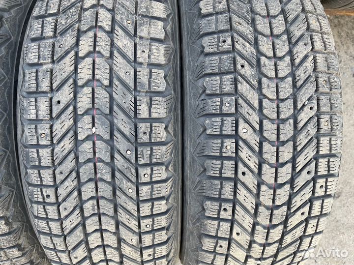 Firestone Winter Force 215/65 R17 98S