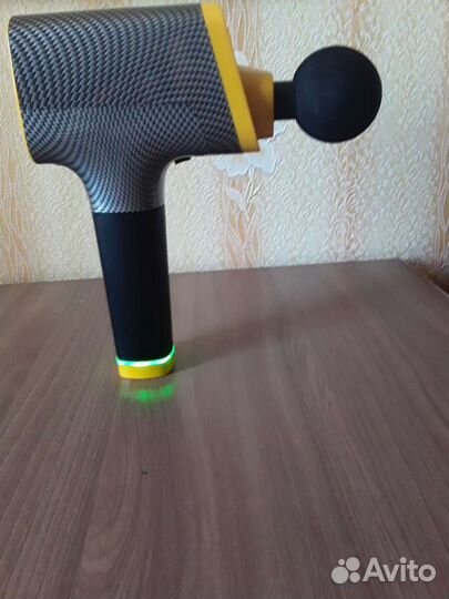 Ручной массажер (модель Nira)