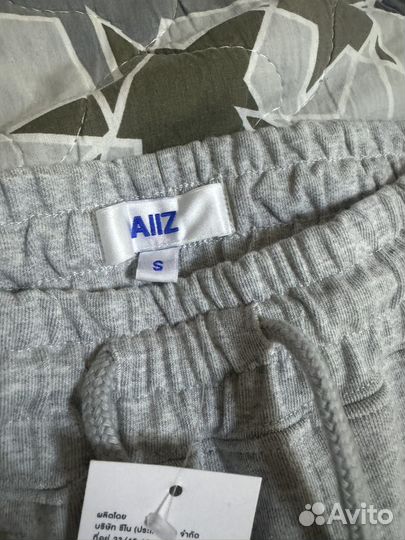 Шорты женские