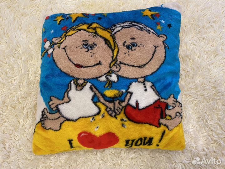 Три подушки