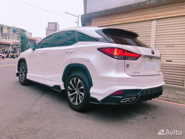 Lexus RX 2019+ Диффузор заднего бампера Wald C6ZC1