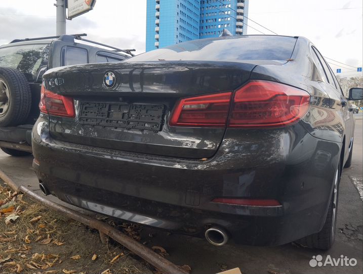 BMW 5 серия 2.0 AT, 2018, 330 000 км