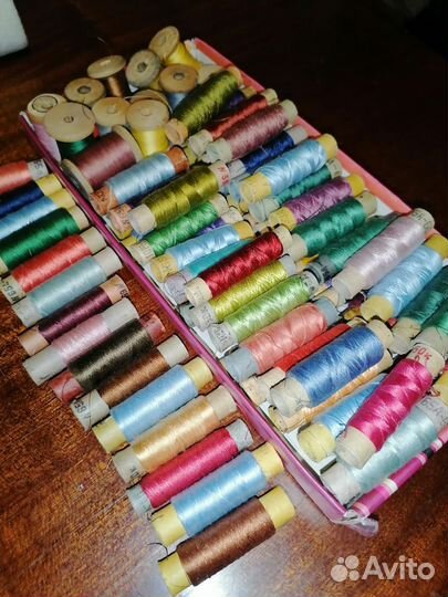 Шелковые нитки СССР номер 33,65