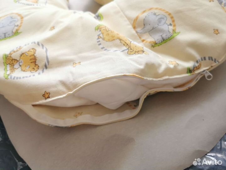 Подушка для кормления