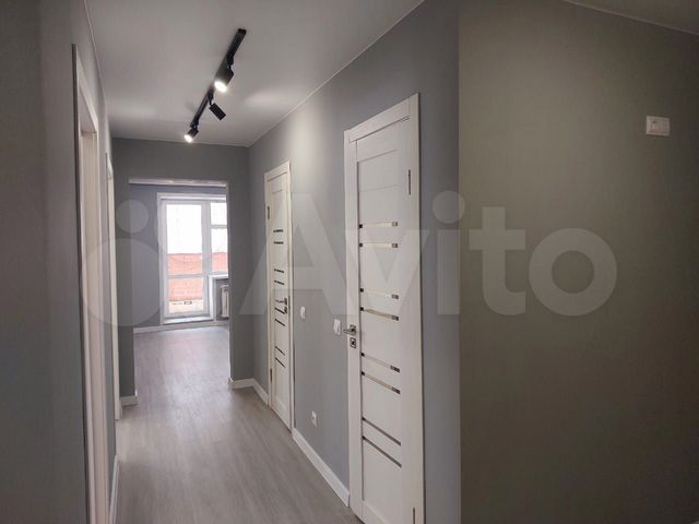 2-к. квартира, 52,3 м², 1/10 эт.