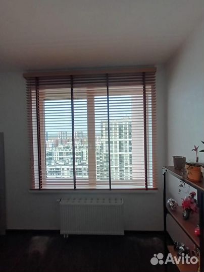 Деревянные горизонтальные жалюзи