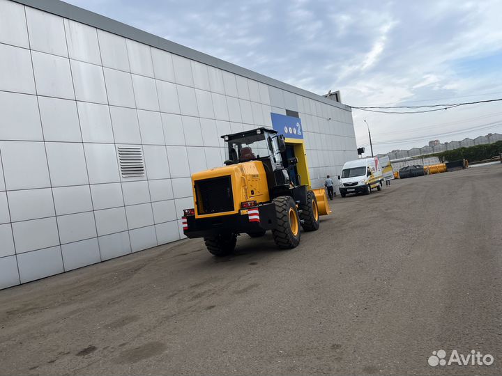 Фронтальный погрузчик Lonking CDM836N, 2023