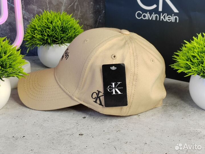 Кепка бейсболка Calvin Klein песочная