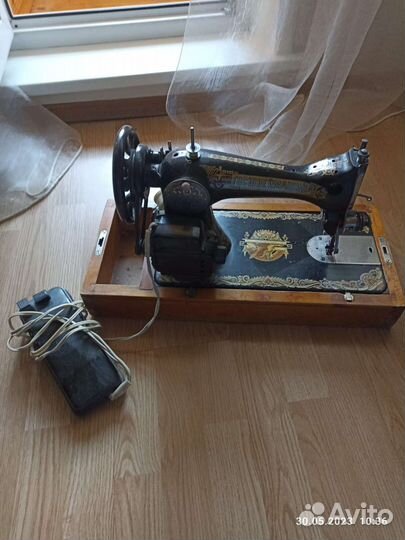 Швейная машина Singer госшвеймашина