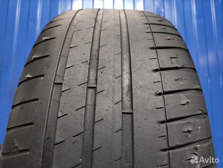 Michelin Pilot Sport 3 235/45 R18