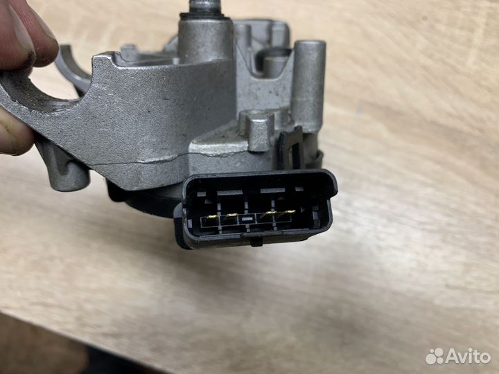 Моторчик дворников Nissan Note (E11) 2006-2013г