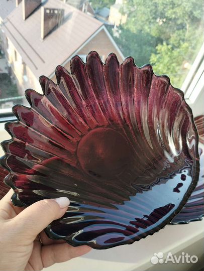 Салатники - фруктовницы из цветного стекла