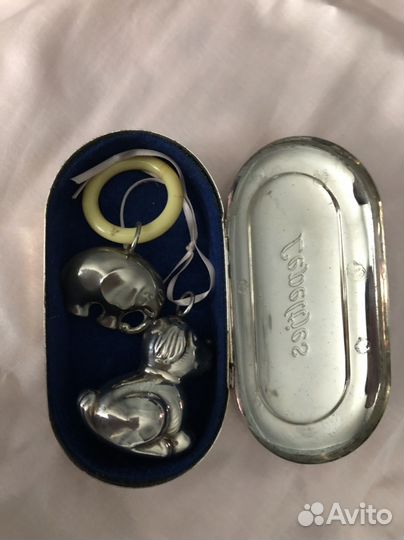 Антикварная погремушка в футляре