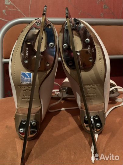 Коньки для фигурного катания RF3 Risport