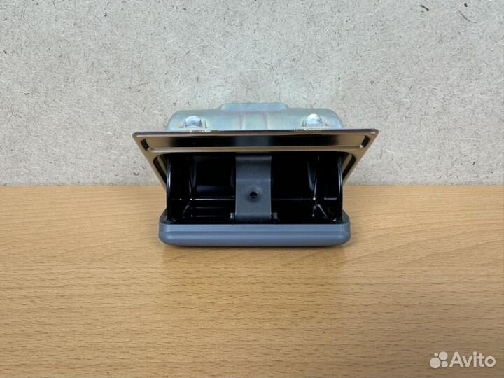 Пепельница задняя Toyota Land Cruiser Prado 70