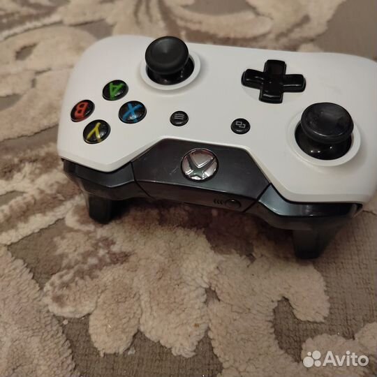 Геймпад xbox one