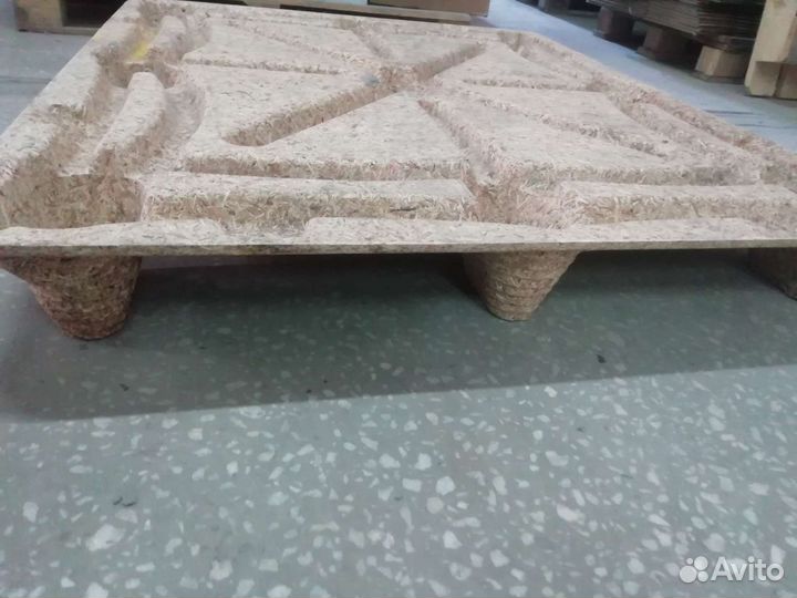 Паллеты новые 1.0 на 1.2м