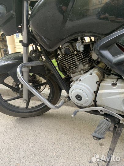 Мотоцикл TVS apache