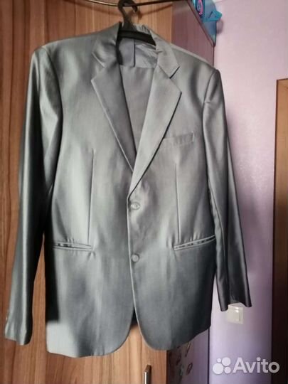 Мужской костюм