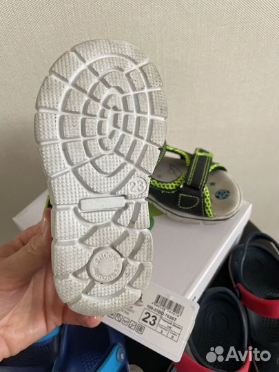 Сандали crocs c6,сандали с кожанной стелькой 23
