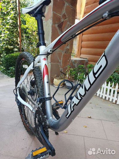 Велосипед Jamis