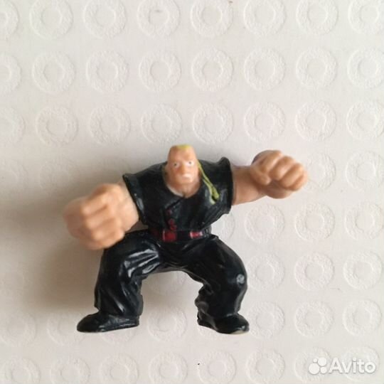 Игрушки для детей киндеры