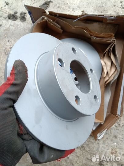 Продам тормозные диски Ауди а6