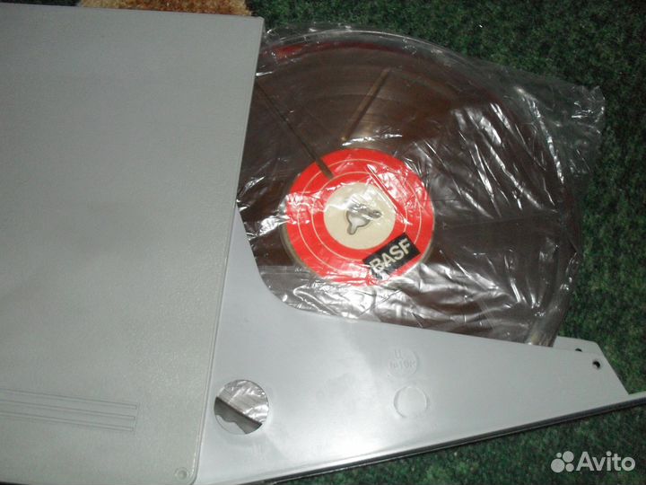 Для катушечных магнитофонов пленка в коробках