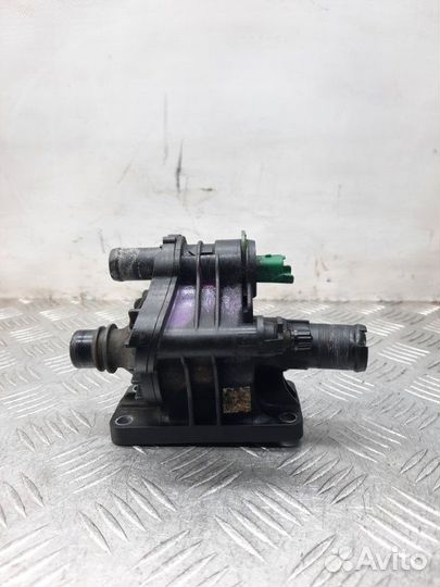 Корпус термостата Citroen C4 Picasso минивэн 1.6