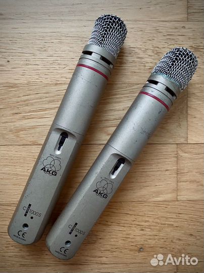 Конденсаторный микрофон AKG C1000S