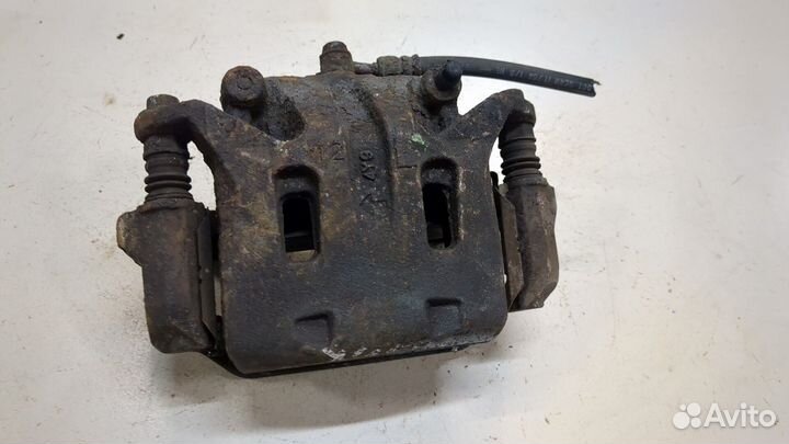 Суппорт Nissan Murano, 2005