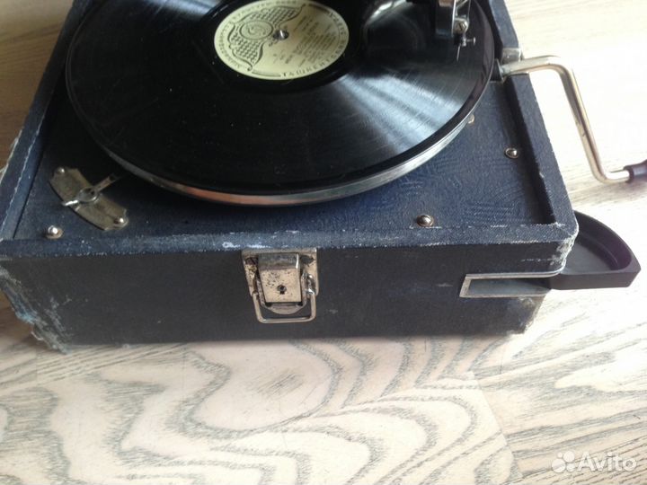 Патефон 