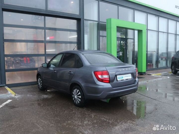 LADA Granta 1.6 МТ, 2022, 74 000 км