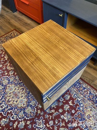 Тумба прикроватная