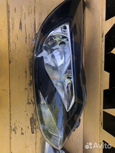 Фары на ford focus 3