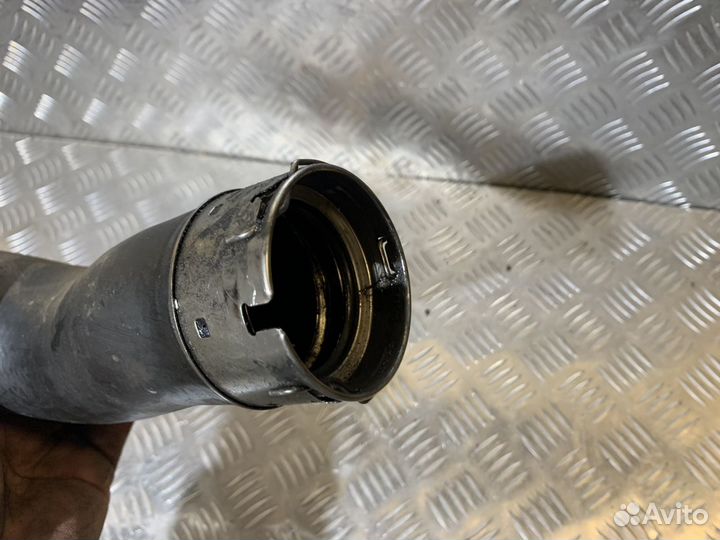 Трубопровод наддувочного воздуха BMW F07 F10 N47