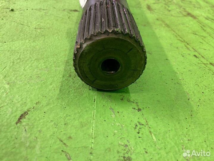 Полуось привода volvo FH12