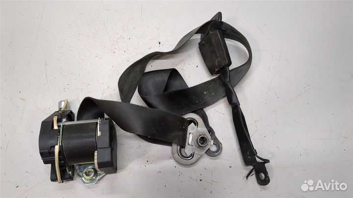 Ремень безопасности Volkswagen Caddy, 2010