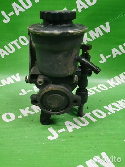 Насос гидроусилителя Toyota Corolla