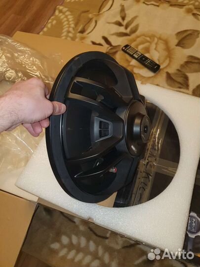 Polk audio 2-сабвуфера