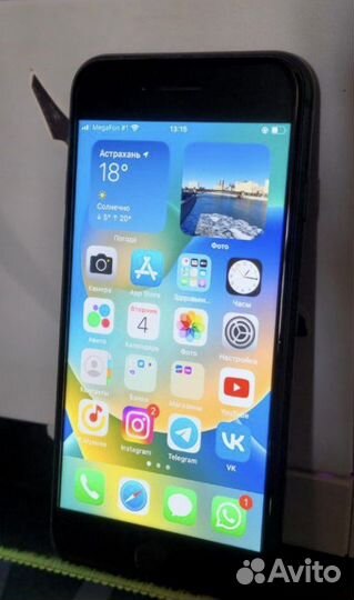 iPhone SE (2020), 64 ГБ