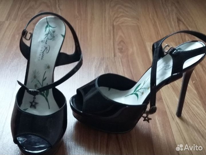 Туфли женские