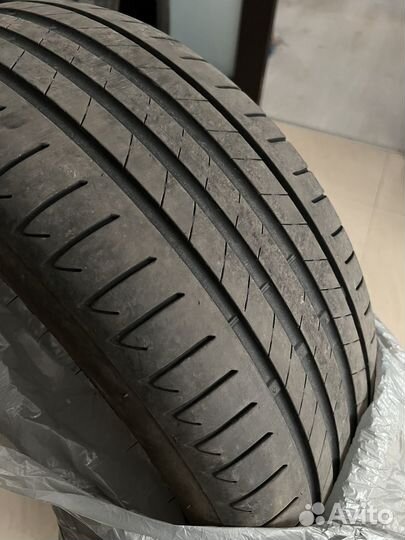 Bridgestone Potenza S001 225/45 R18 и 255/40 R18