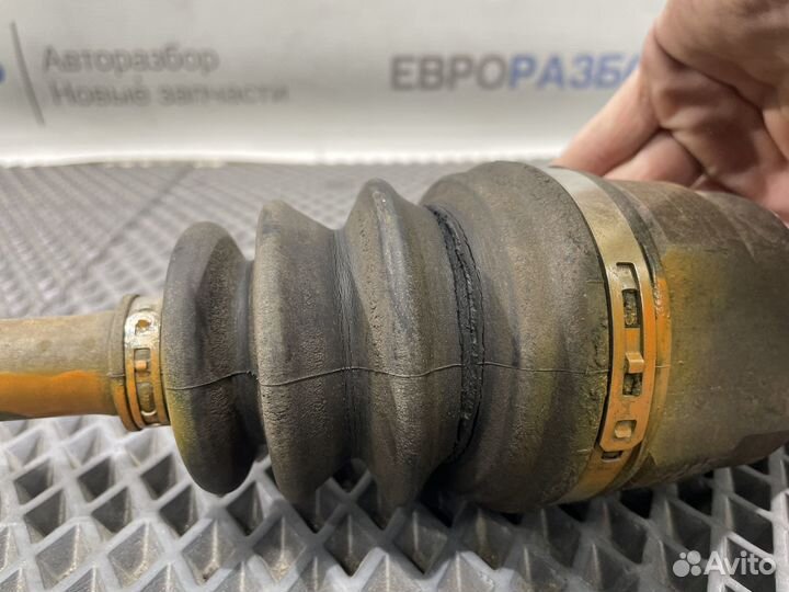 Полуось (привод в сборе) Hyundai Solaris 2010-2017