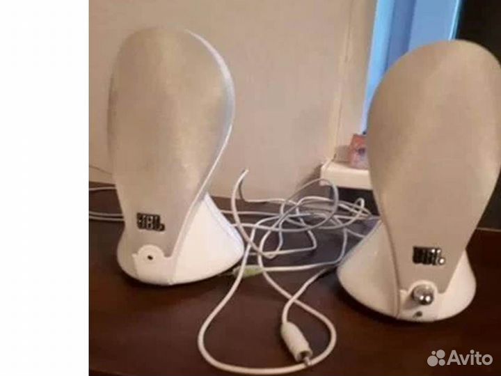 Колонки для компьютера JBL