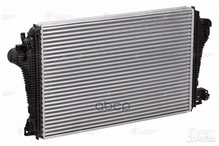 Интеркулер VW amarok 09- lric 182H luzar