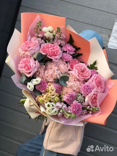 Сборные Букеты цветов розы пионы доставка Пермь