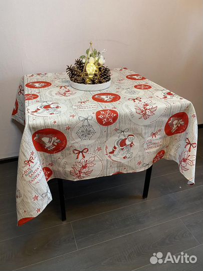 Скатерть новогодняя Снежинки