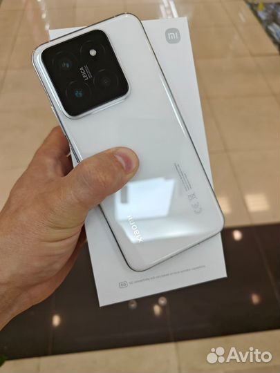 Xiaomi 14, 12/256 ГБ